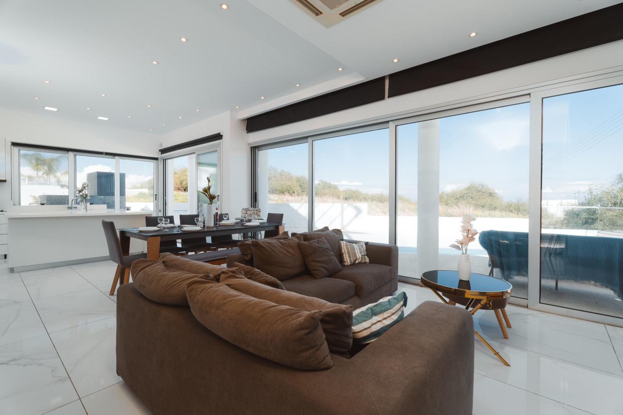 פאראלימני Seaside Luxury Villa מראה חיצוני תמונה